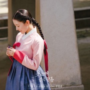 衣袖红镶边 옷소매 붉은 끝동