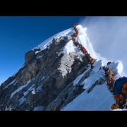 征服14座高峰：凡事皆可能 14 Peaks: Nothing Is Impossible