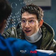 点击查看图片 潘多拉:被操纵的乐园 판도라: 조작된 낙원