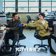 乌云之上