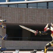 假面骑士铠武剧场版：足球大决战！黄金果实争夺杯！ 劇場版 仮面ライダー鎧武 サッカー大決戦！黄金の果実争奪杯！