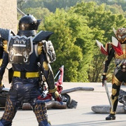 假面骑士铠武剧场版：足球大决战！黄金果实争夺杯！ 劇場版 仮面ライダー鎧武 サッカー大決戦！黄金の果実争奪杯！