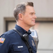 紧急呼救 第八季 9-1-1 Season 8