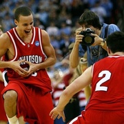 斯蒂芬·库里：被低估 Stephen Curry: Underrated