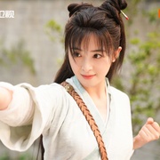 玉面桃花总相逢