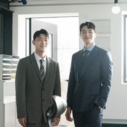 新进职员：电影版 신입사원: 더 무비