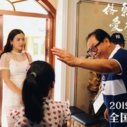 格桑花之爱在前行