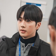 拿着手术刀的猎人 메스를 든 사냥꾼