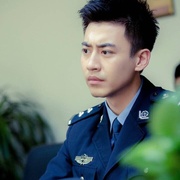 警察锅哥