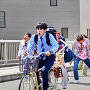 僵尸100：在成为僵尸前要做的100件事 ゾン100～ゾンビになるまでにしたい100のこと～