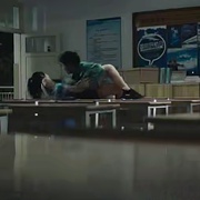 巨蛇闯女校