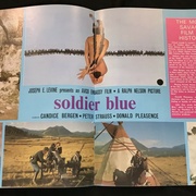 蓝衣士兵 Soldier Blue