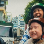 左撇子女孩