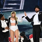 泰勒·斯威夫特：时代巡回演唱会终场秀 Taylor Swift | The Eras Tour | The Final Show