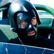 死亡车神 Death Race 2000