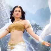 巴霍巴利王：开端 Baahubali: The Beginning