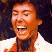 点击查看图片 生人回避2 Zombi 2