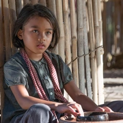 他们先杀了我父亲：一个柬埔寨女儿的回忆录 First They Killed My Father: A Daughter of Cambodia Remembers