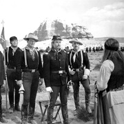 点击查看图片 要塞风云 Fort Apache