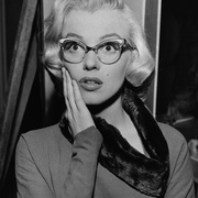 愿嫁金龟婿 How to Marry a Millionaire