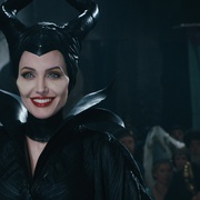 沉睡魔咒 Maleficent