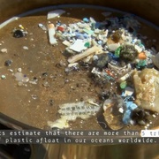 塑料海洋 A Plastic Ocean