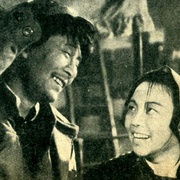 乌鸦与麻雀 烏鴉与麻雀