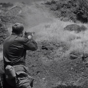 战争中的男人 Men in War