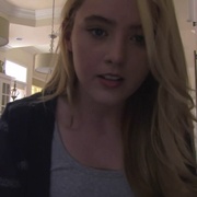灵动：鬼影实录4 Paranormal Activity 4