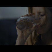 点击查看图片 他和她的孤独情事:他 The Disappearance of Eleanor Rigby: Him