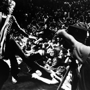 给我庇护 Gimme Shelter