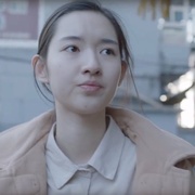 大象席地而坐