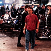 点击查看图片 回到未来2 Back to the Future Part II