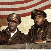 红色机尾 Red Tails