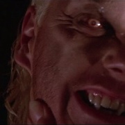 点击查看图片 捉鬼小灵精 The Lost Boys
