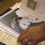 点击查看图片 讣闻 Obit