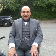 怪钟疑案 Poirot: The Clocks