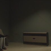 阴影之下 Under the Shadow