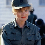 小迷糊当大兵 Private Benjamin