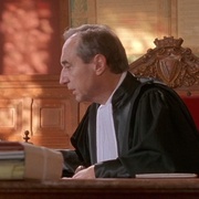 这个警察不太冷 L'enquête corse