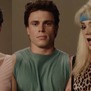 点击查看图片 美国恐怖故事:1984 第九季 American Horror Story: 1984 Season 9