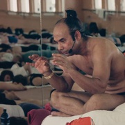 比克拉姆：瑜伽、大师、性侵犯 Bikram: Yogi, Guru, Predator