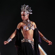 点击查看图片 吸血鬼女王 Queen of the Damned