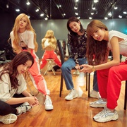 BLACKPINK：照亮天空 BLACKPINK: Light Up the Sky
