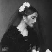 点击查看图片 茶花女 La storia vera della signora dalle camelie