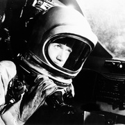 太空第一人 First Man Into Space