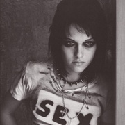 点击查看图片 逃亡乐队 The Runaways