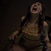 安娜华特的离奇命运 The Offering